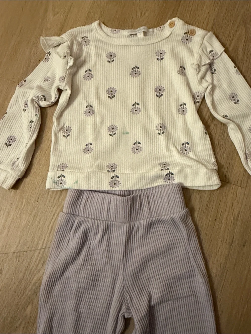 Catherine Malandrino Cream Floral Top and Lavender Ribbed Pajama Set